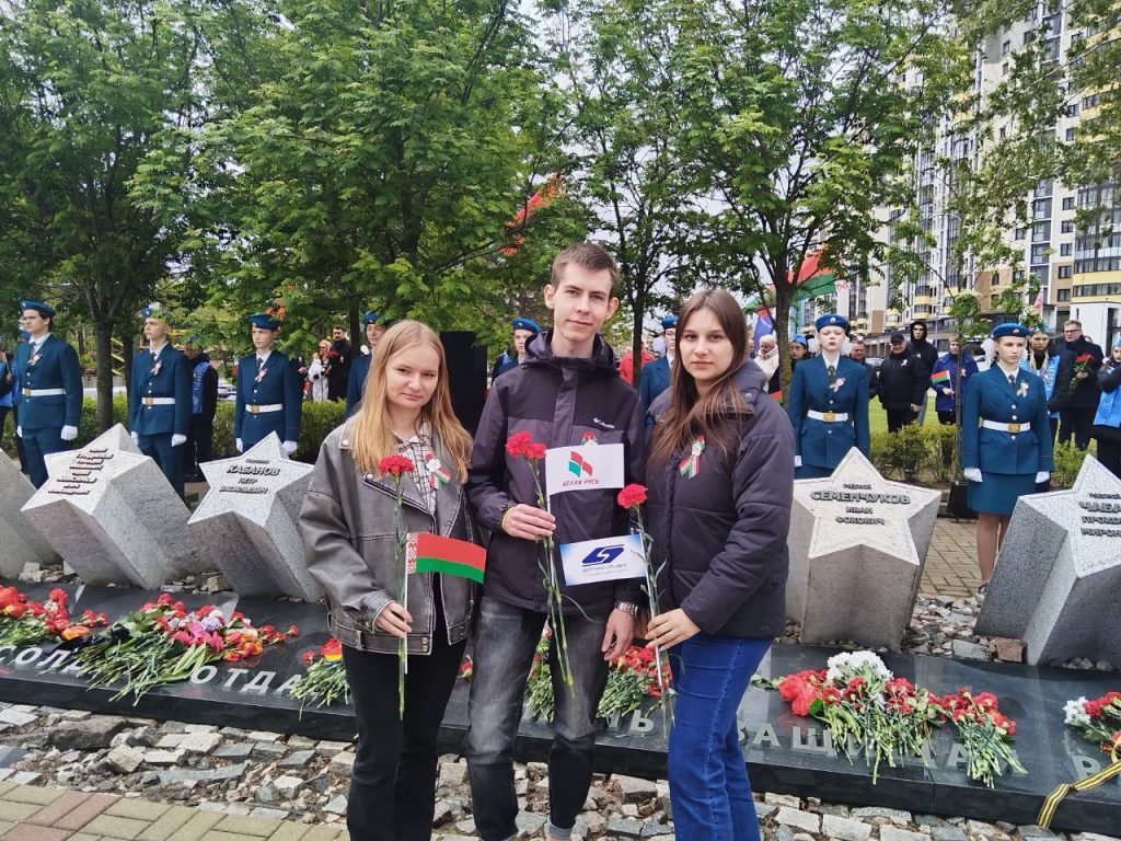 РАЙОННЫЙ МИТИНГ У БРАТСКОЙ МОГИЛЫ 3 photo 2025 05 08 13 44 53
